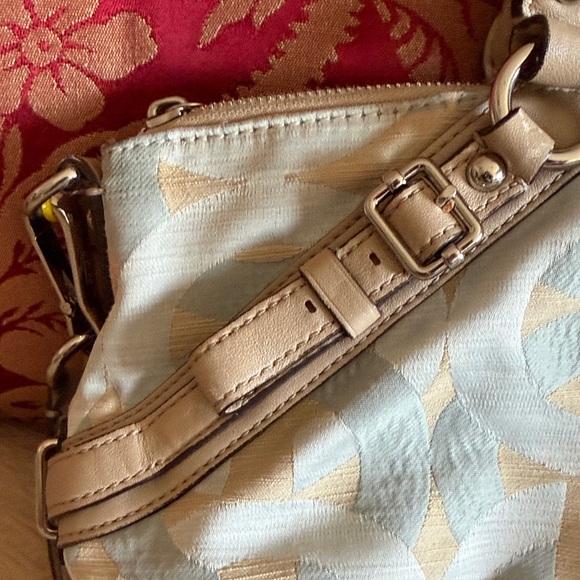 Coach Sky Blue and Cream Satchel - Picture 6 of 16